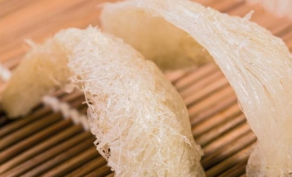 燕窩的功效與作用是什么？吃燕窩對(duì)人體有哪些好處？